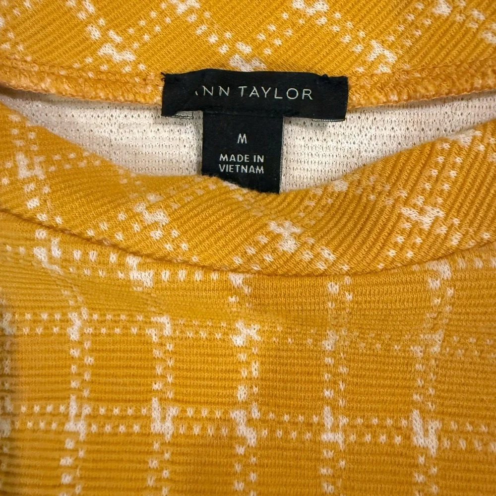 Ann Taylor Yellow Textured Knit Tank Top Plaid M - Picture 3 of 7